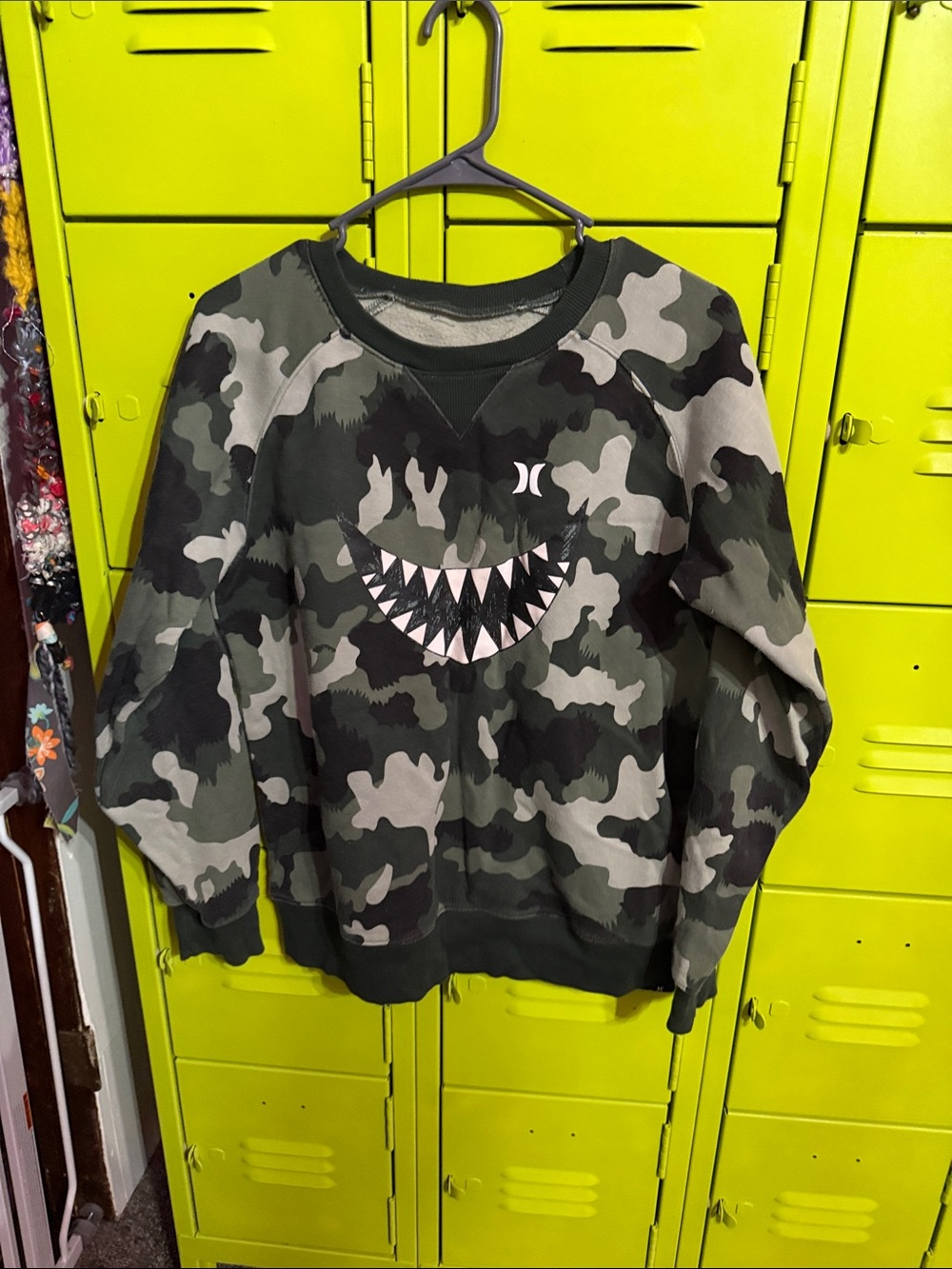 Hurley Boys' Green Camo Sweatshirt with Shark Graphic